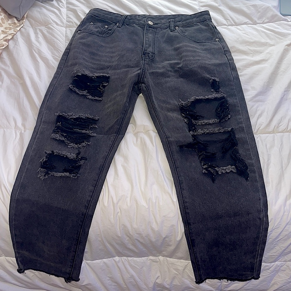 *NEVER WORN* Black Mom Jeans